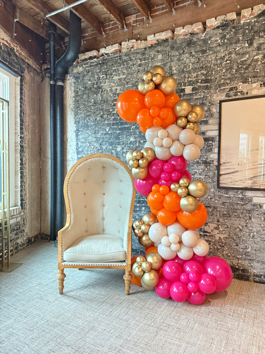 Self Standing Garland