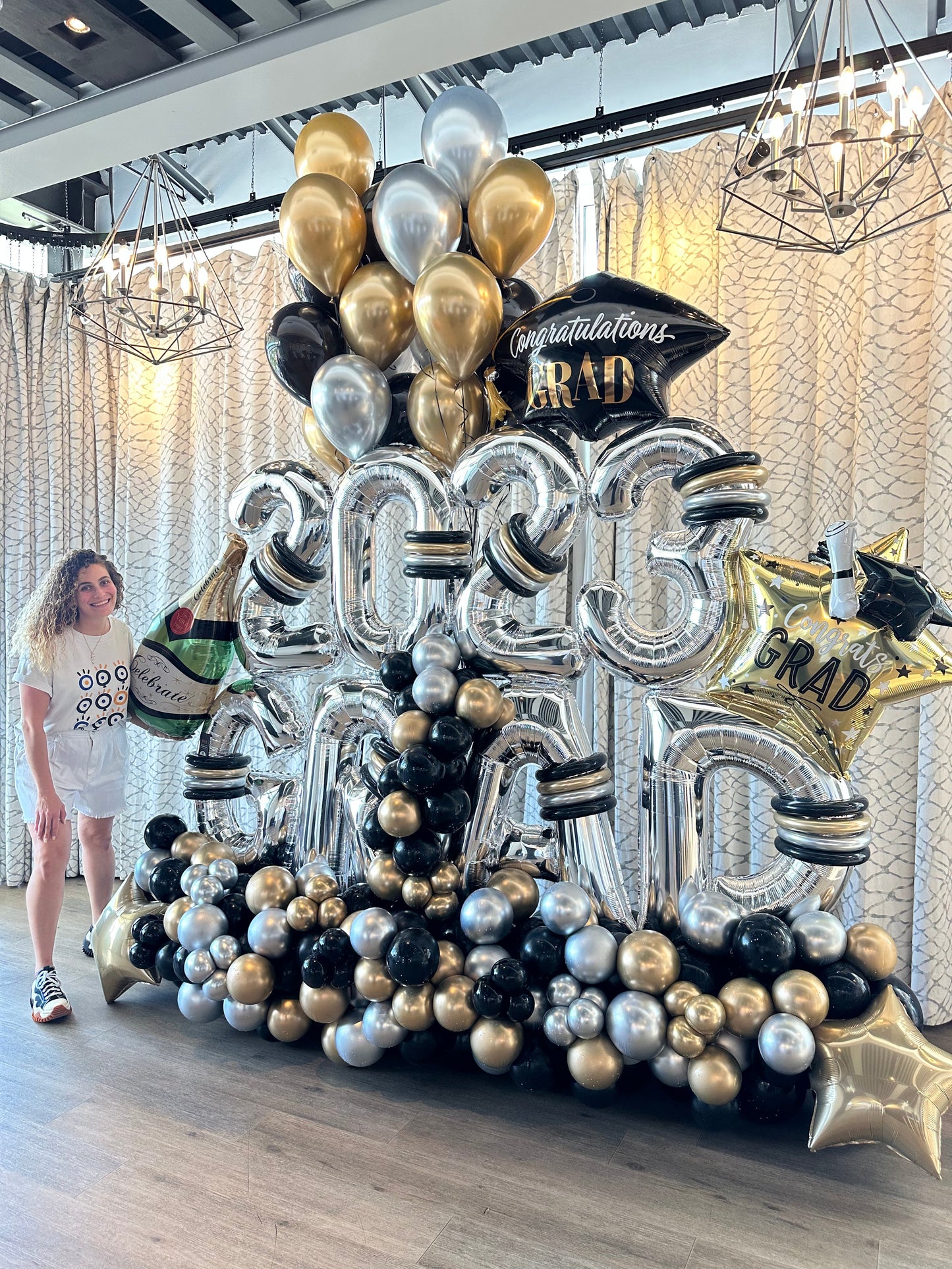 Grand 2024 Grad Bouquet