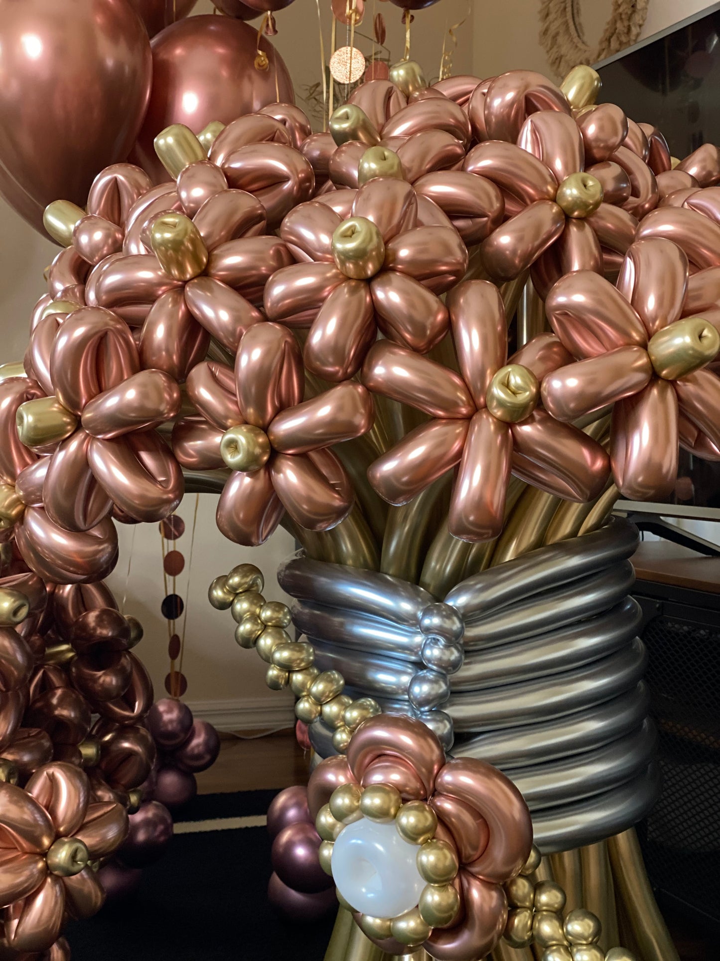 Amazing Flowers Bouquet