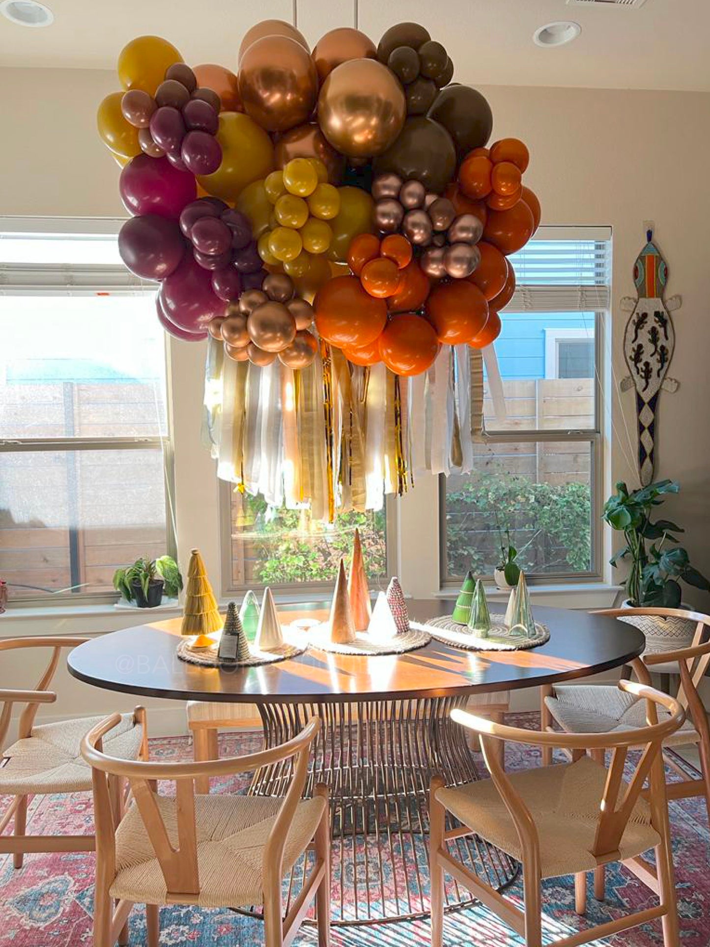 Balloon Garland Centerpiece