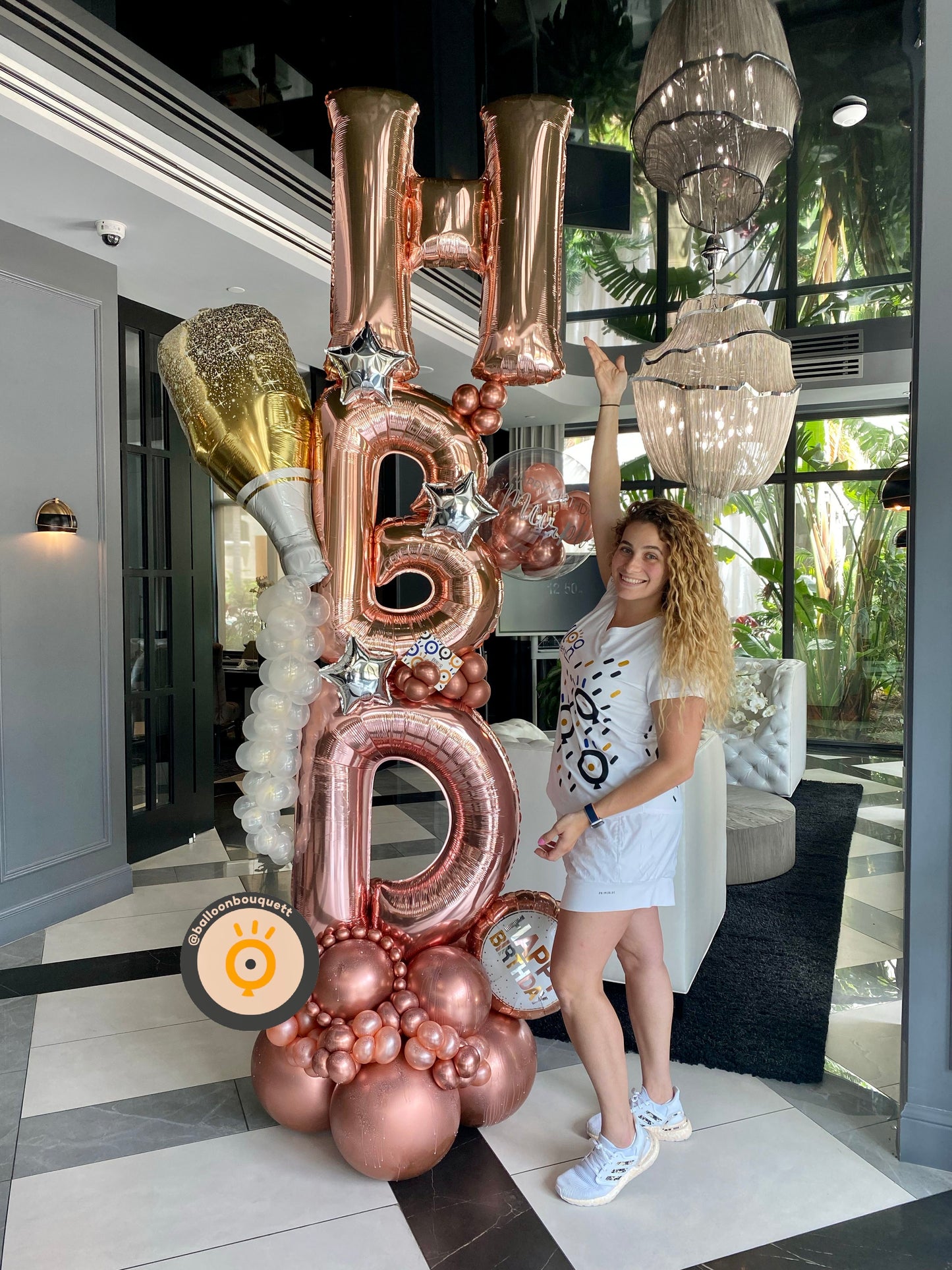 WOW HBD Birthday Bouquet