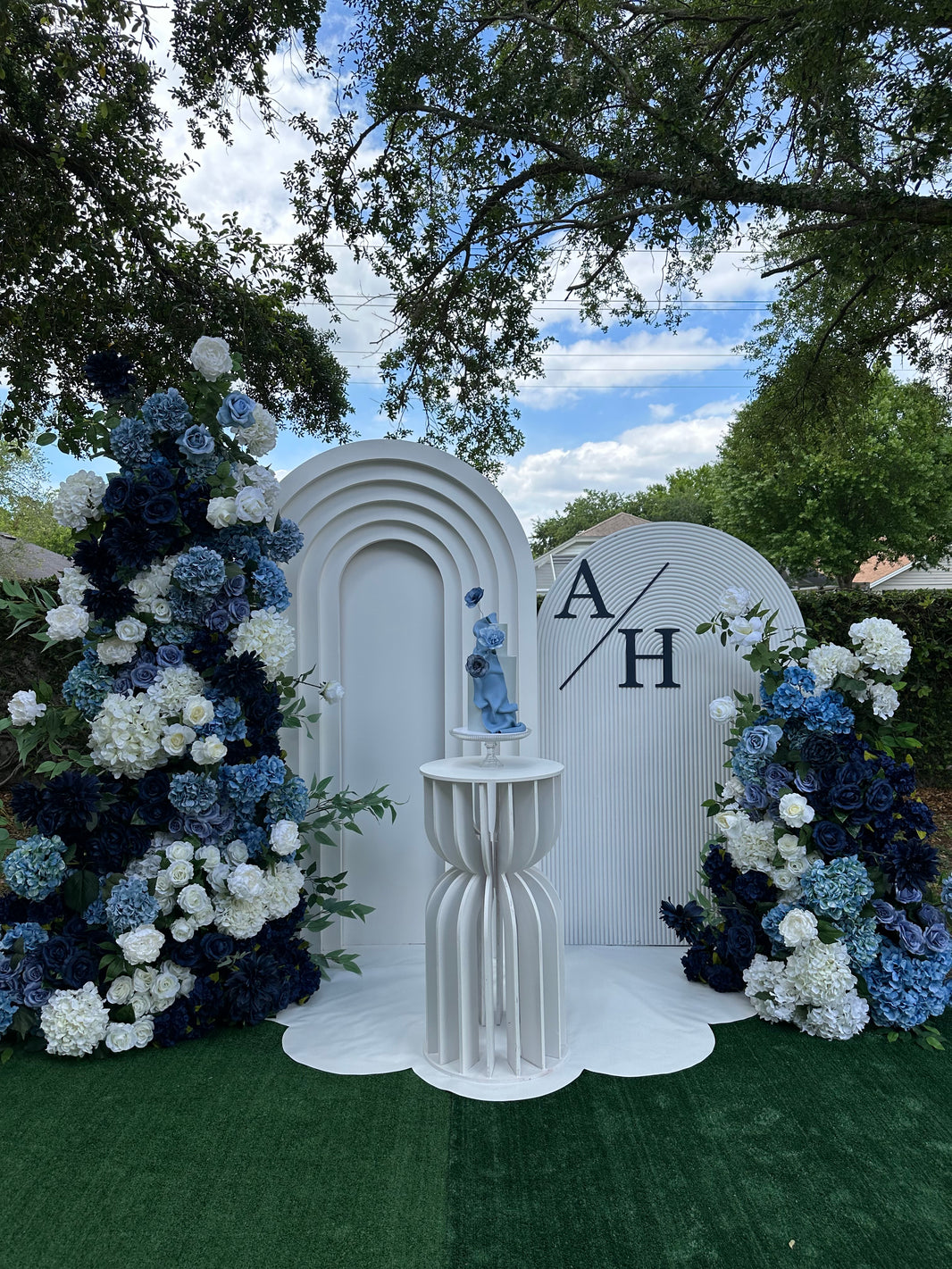 RENTALS & BACKDROPS – Balloonbouquett