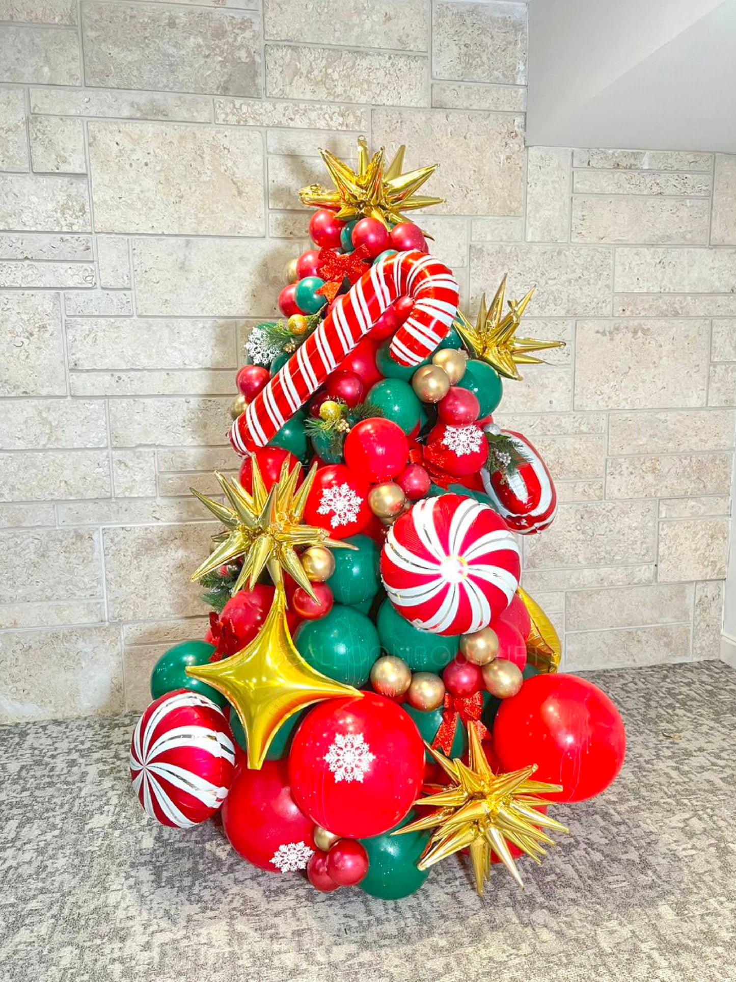 Amazing Christmas Tree